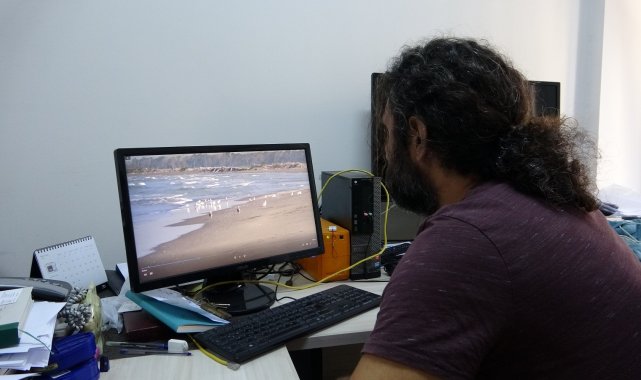 Petrol sızıntısı Mersin sahillerini tehdit ediyor