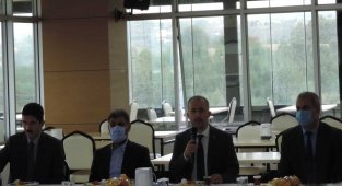 Rektör Savaşan SAÜ Güvenlik Personeli ile bir araya geldi