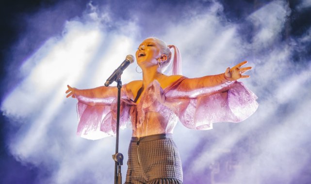 Salihli&#039;de Ece Seçkin rüzgarı