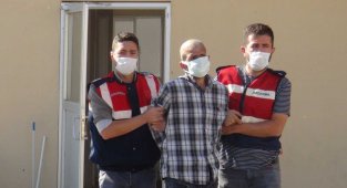 Şanlıurfa'da cezaevi firarisi gizlendiği evde yakalandı