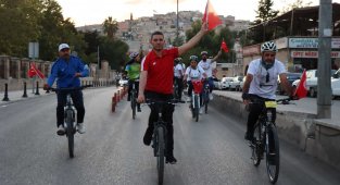 Şanlıurfa'da farkındalık için pedal çevirdiler