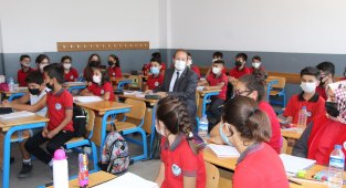 Şırnak'ta İlköğretim Haftası etkinliği düzenlendi