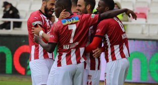 Sivasspor ligdeki 2. galibiyetini aldı