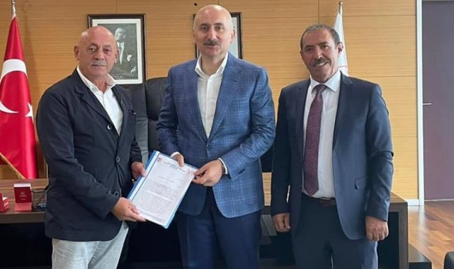 Taşıyıcılar, dosyalarını Bakan Karaosmanoğlu&#039;na iletti