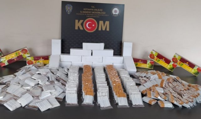 Tavşanlı&#039;da 8 bin adet dolu makaron ile nargile tütünü ele geçirildi