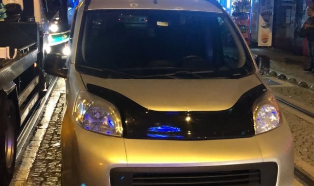 Tramvay yoluna park eden araçlara ceza