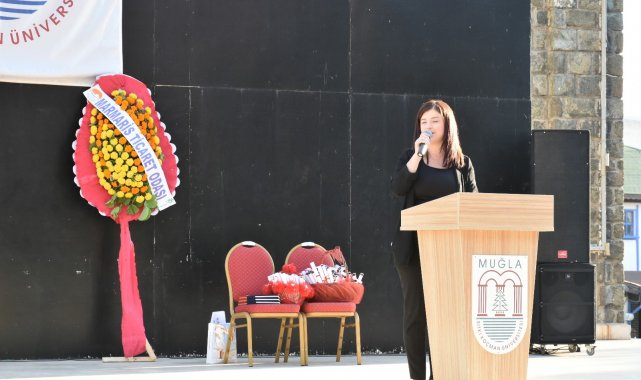 Turizm ve sağlıkçılara mezuniyet töreni