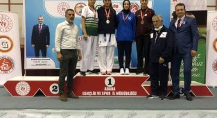 Türkiye Karate Şampiyonası'nda Manisa BBSK damga vurdu,