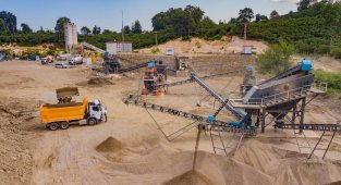 Ünye'deki beton konkasör şantiyesi üretime başladı