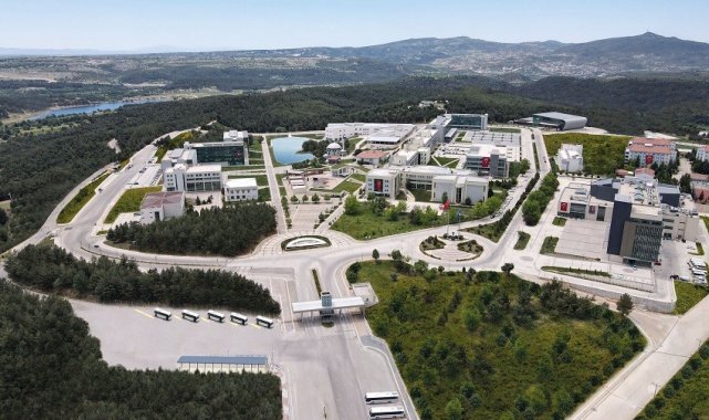 Uşak Üniversitesi&#039;nde mezuniyet töreni düzenleniyor