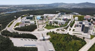 Uşak Üniversitesi'nde mezuniyet töreni düzenleniyor