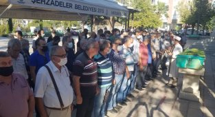 Usta gazeteci Nejat Tokbay son yolculuğuna uğurlandı