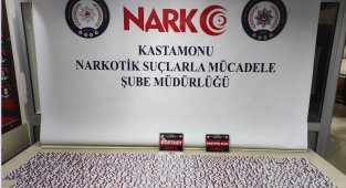 Uyuşturucu haplarla yakalanan 3 kişi tutuklandı