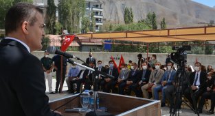 Vali Akbıyık, "Hakkari'ye tarihi yatırım yapıldı"