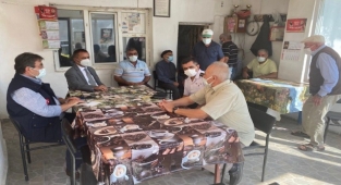 Vali Aktaş köyleri ziyaret ediyor