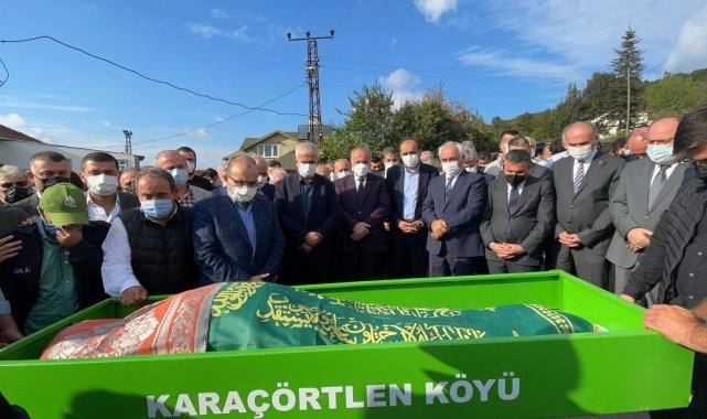 Vali Ustaoğlu&#039;nun babası toprağa verildi