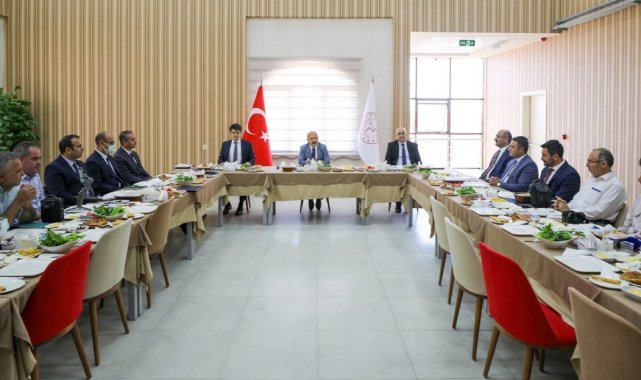 Vali Varol: &quot;Sınır güvenlik sistemimiz göçmen akınına müsaade etmeyecek bir ortam oluşturdu&quot;