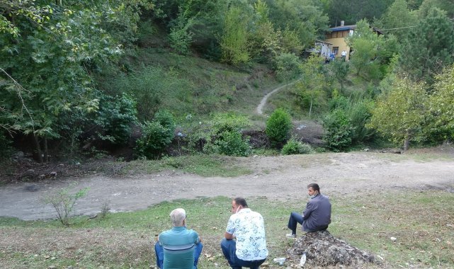Yaşlı adam bağ evinin bahçesinde ölü bulundu