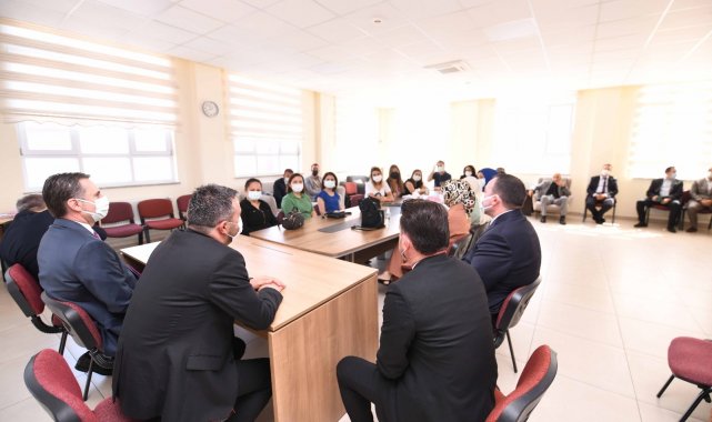 Yeni eğitim öğretim yılında Pursaklar Belediyesinden &#039;Kitaplar Devletten Kırtasiyeler Belediyeden&#039; kampanyası