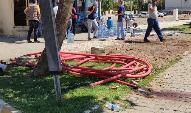 Yeraltı elektrik kablosu patladı, bir çocuk yaralandı