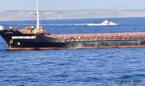 Çanakkale Boğazı'nda makine arızası yaptı