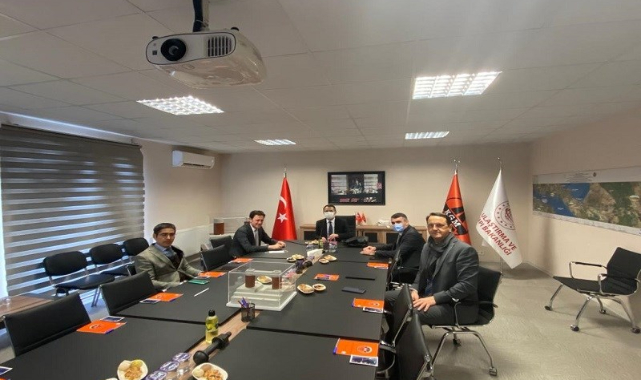 Köprü hakkında bilgi aldı