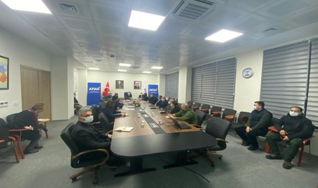 Taşkınlara karşı kriz merkezi oluşturuldu