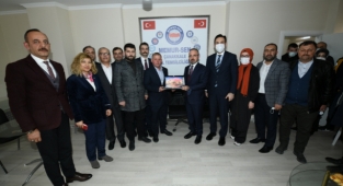 Turan'dan, Cumhurbaşkanı Erdoğan ve eşi ile ilgili sosyal medya paylaşımlarına tepki