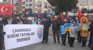 Çanakkale'de Rusya protesto edildi