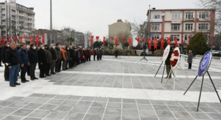 Cumhuriyet Meydanı’nda tören