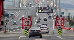 Köprüden geçen araç sayısını açıkladı