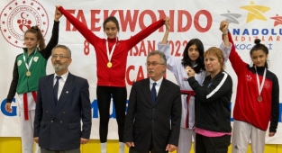 Altunışık; “Sporcularımızı kutluyorum”