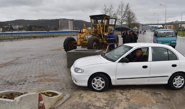 Araç otoparkına açıldı