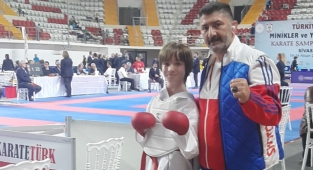 Durmaz Türkiye üçüncüsü