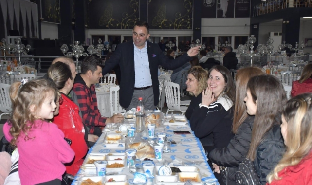 Erdoğan, belediye personeliyle iftarda buluştu