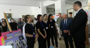 Öğrencilerin projeleri sergilendi