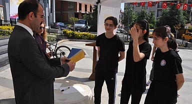 Biga’da eğlendiren bilgi yarışması