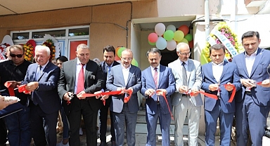 Can Erenler Derneği yeni binasında