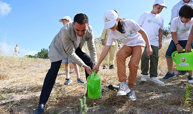 Fidanlar dikildi, sahiller temizlendi