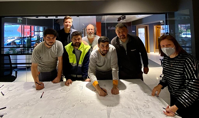 Kale Grubu çalışanlarından 65. yıla özel eser