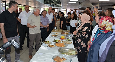 Lapseki'de lezzetli festival