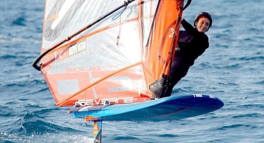 Milli sporcular kampa katıldı