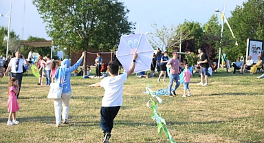 Özgürlük Parkı'nda Uçurtma Şenliği