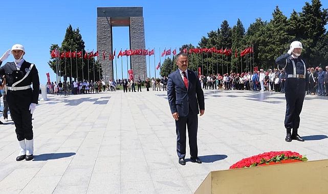 Şehitler Abidesi’nde anma töreni