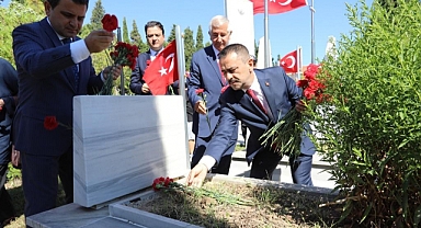 Şehitlerimiz rahmetle anıldı