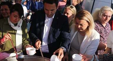 AK Parti’den aşure ikramı