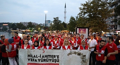 “Hilal-i Ahmer’a Vefa Yürüyüşü”
