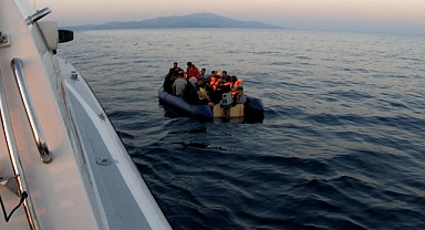 32 düzensiz göçmen kurtarıldı