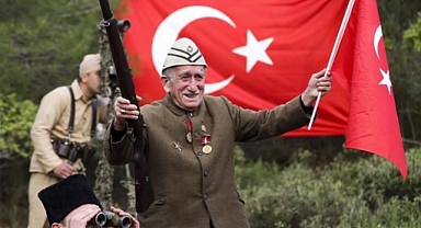 Gazinin oğlu dualarla uğurlandı