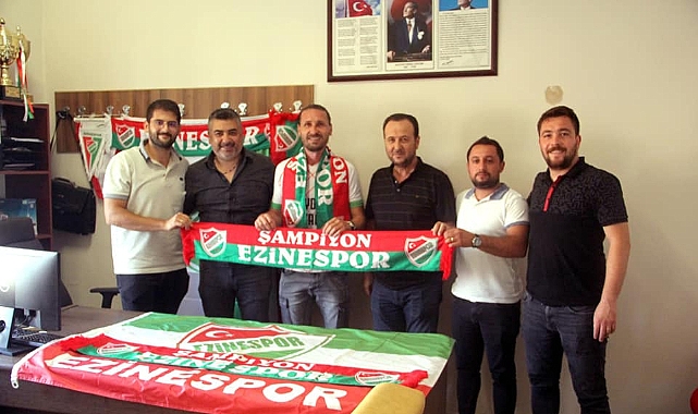 Gol kralı Kurt Ezinespor’da